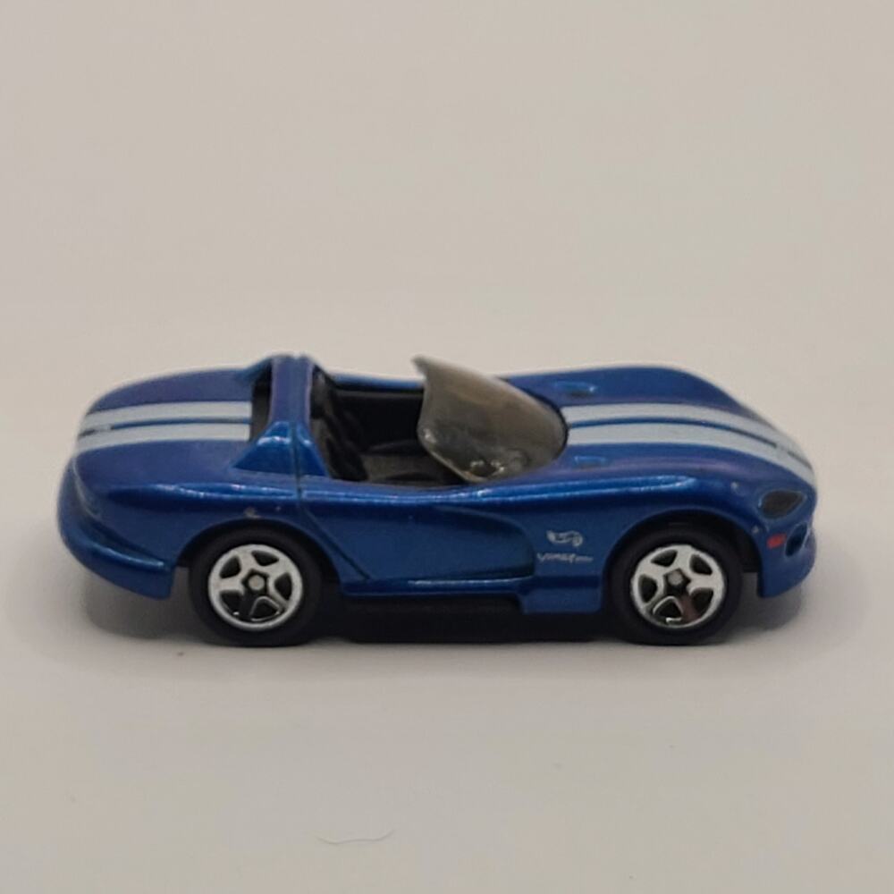 Rare 1999 HOT WHEELS 1/64 Diecast Dark Blue Daimler Chrysler Convertible Car
